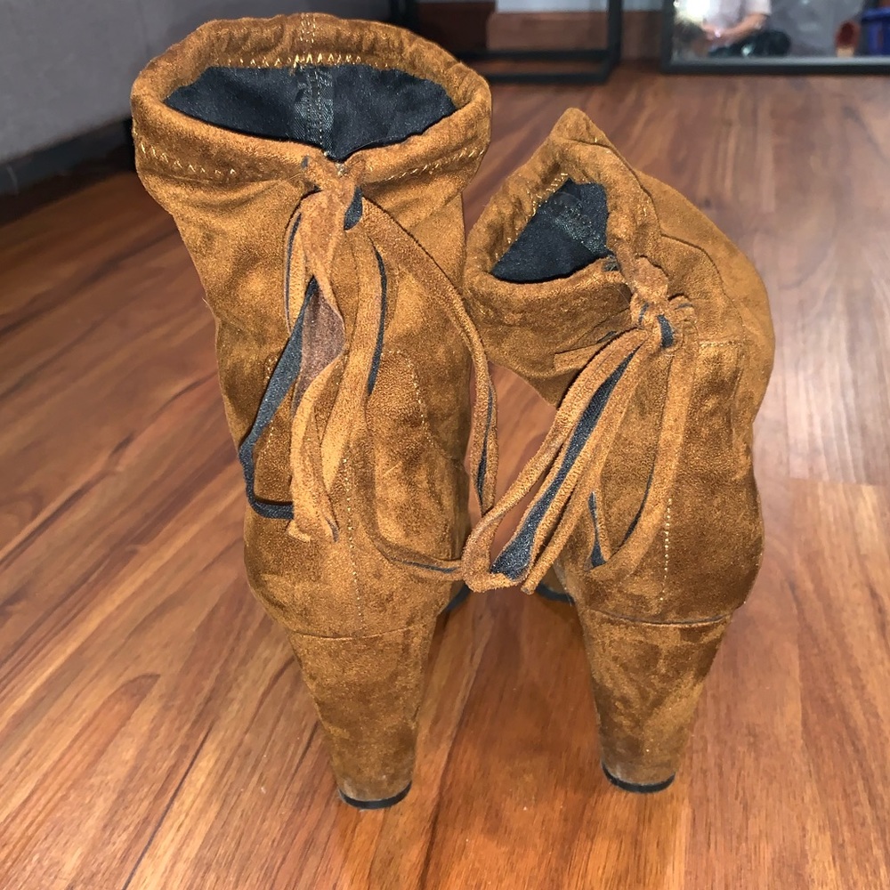 Booties - Picture 4 of 6
